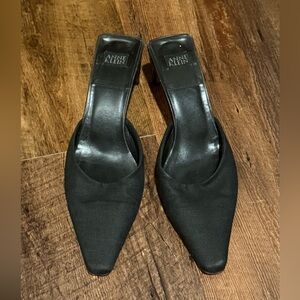 VINTAGE Anne Klein Black Heeled Mules sz 6.5 fits like a 6